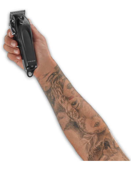 Efalock CLASSIC STYLE black hair clipper with six magnetic guide combs and up to 300 minutes of operation