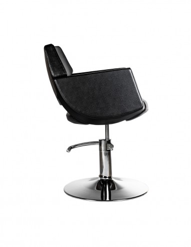 Парикмахерское кресло для клиентов...
