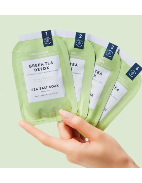 VOESH - PEDI IN A BOX Komplekts pēdām Zaļā tēja Detox, attīrošs, 4 līdzekļi