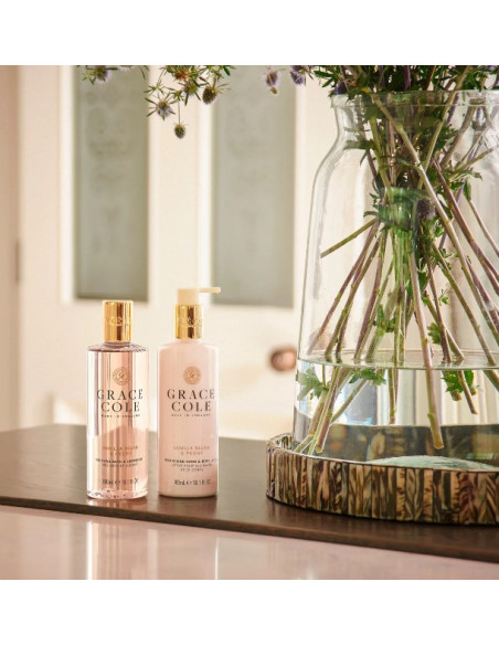 GRACE COLE Shower gel (Pink vanilla/peony) 300ml