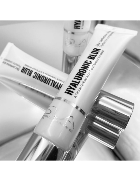 SLA PARIS HYALURONIC BLUR Make up bāze ar hialuronskābi 30ml