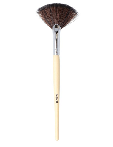 Make-up brush, fan shape, synthetic bristles, wooden handle