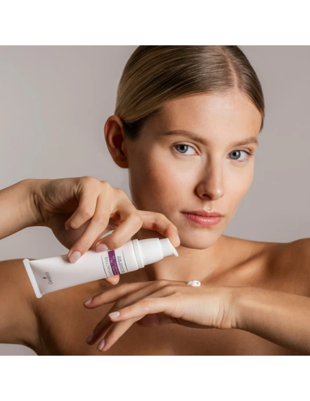 LUMINACTIVE Intense lifting regenerating face cream with SPF30  50ml